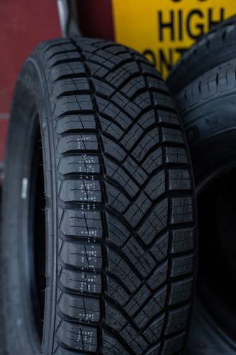 фото протектора и шины Commercio 4 Seasons Шина Sailun Commercio 4 Seasons 205/65 R16C 107/105T